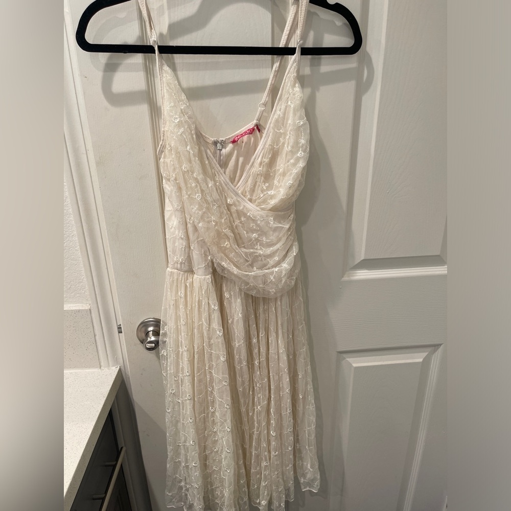 Cream Lace Romantic Boho Dress Medium - Picture 2 of 5